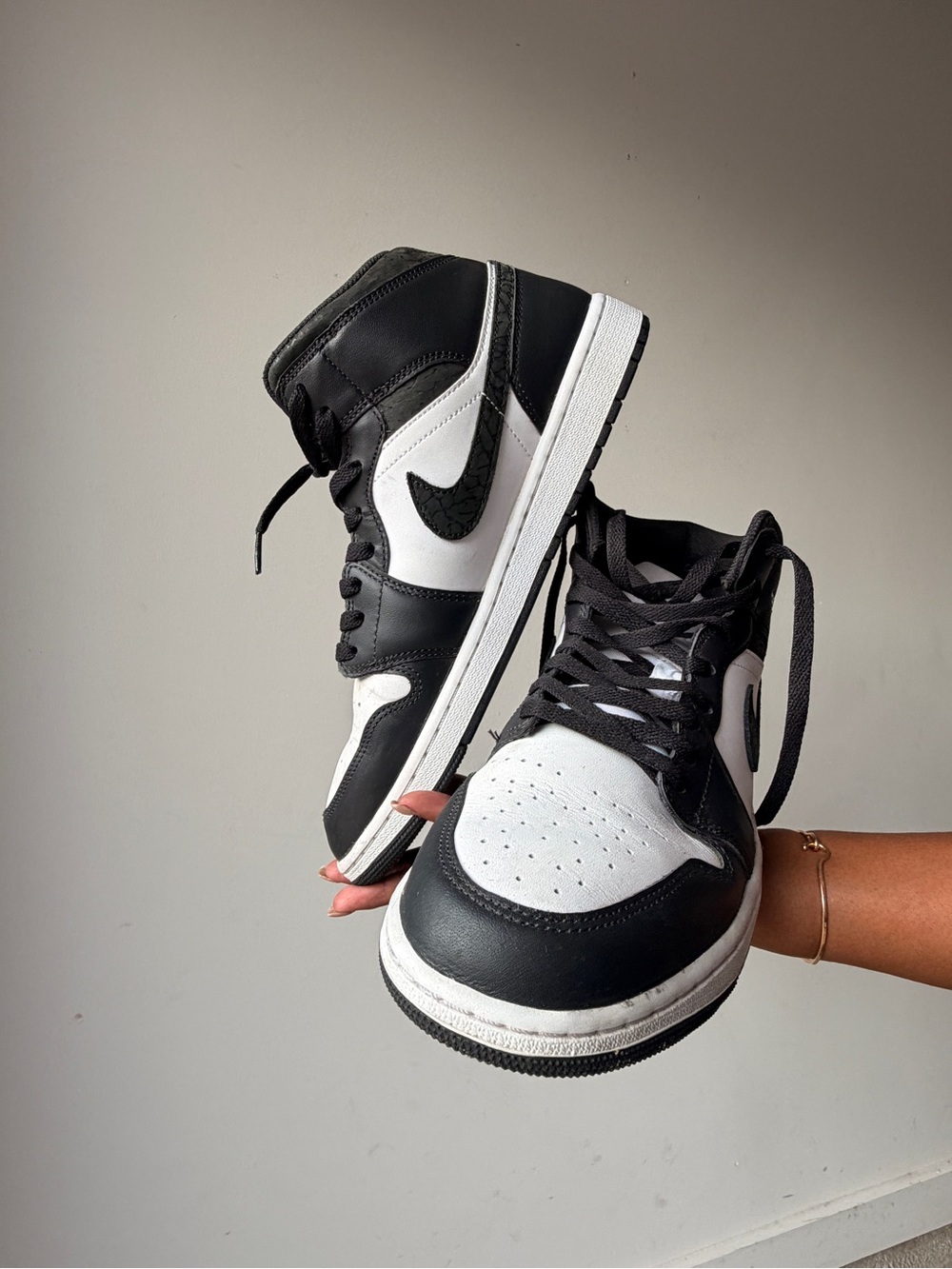Air Jordan 1 Mid SE “Panda Elephant” – Men’s 11
